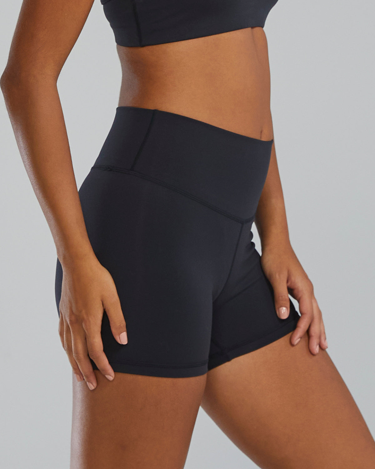 Black TYR Joule Elite™ Women's High-Rise 3.25" Short